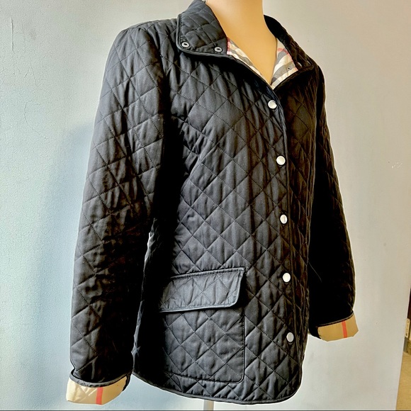 Burberry Brit Black Quilted Jacket w/ Nova Plaid Lining - Picture 7 of 12